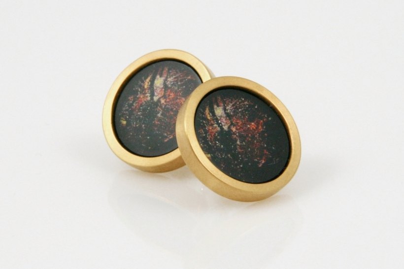 "Goodnight New York" cufflinks (photo by Marianna Korman)
