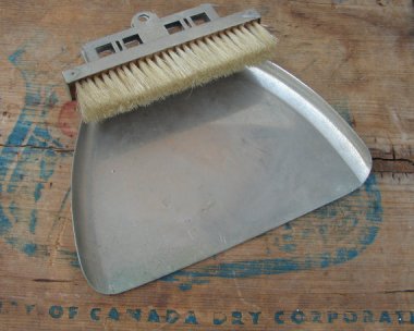 Possibly the best looking dustpan in the history of the world. Sold by FeedingBirdsBoutique
