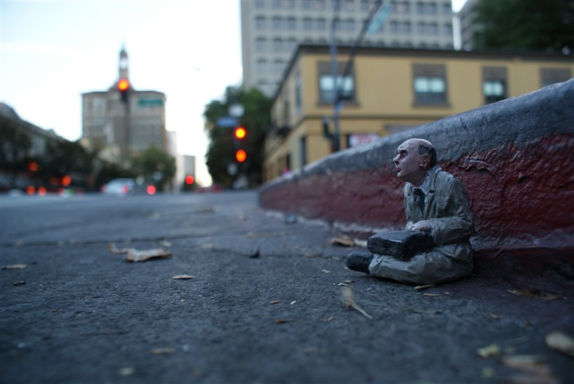 ©Isaac Cordal