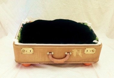 And to balance out the last two pet bed disasters, here's a reasonably-priced, amazingly-inventive dog bed by WanderLusterVintage