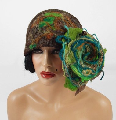 You know the key to keeping people from bothering you on the subway? Act crazier than them. This hat would get you 95% of the way. A twitch or two and no one would talk to you. Ever again. By Filcant, who I believe I may have made fun of before.