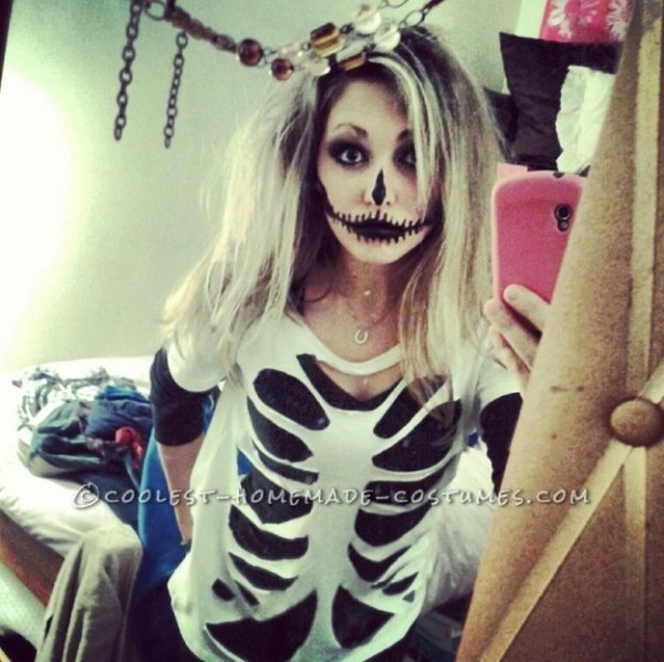 Calavera sugar skull makeup for Mexican Day of the Dead