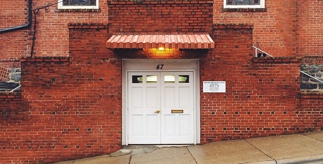 Momo by Andrew Knapp