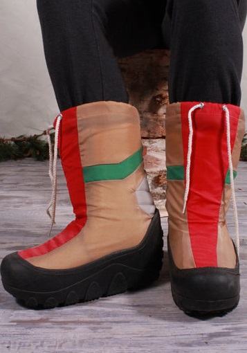 Kids, these are called Moon Boots, and people used to pay a small fortune for them! Sold by HarlowGirls