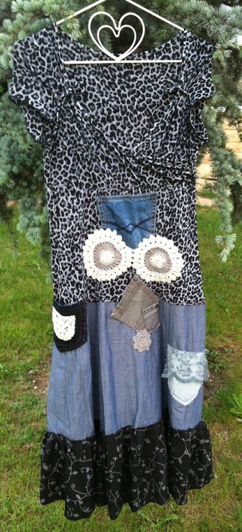 Not only is this dress good for the environment, it's also got a handy little diagram of your reproductive system! By 16October who doesn't know what you're laughing at