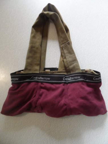 And speaking of recycled underwear . . . "Junk in Your Trunk Purse" by TuneOutNow. The less I say about these, the better.