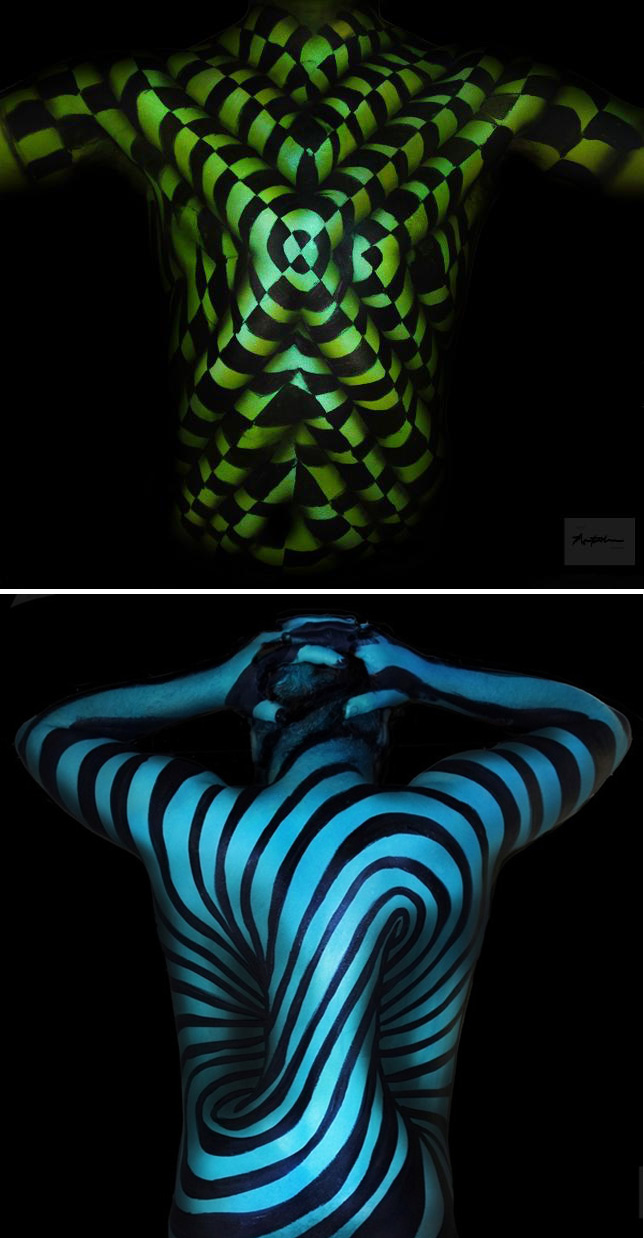 Oregon-based painter Natalie Fletcher created these mind-bending optical illusions using only a human torso and body paint. The series is called Just an Illusion