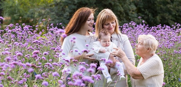 “Ah yes, what you’ve found there is the White-Footed Field Baby, haven’t seen one since I was a girl. Be careful, they’re cute but they poop when startled.”