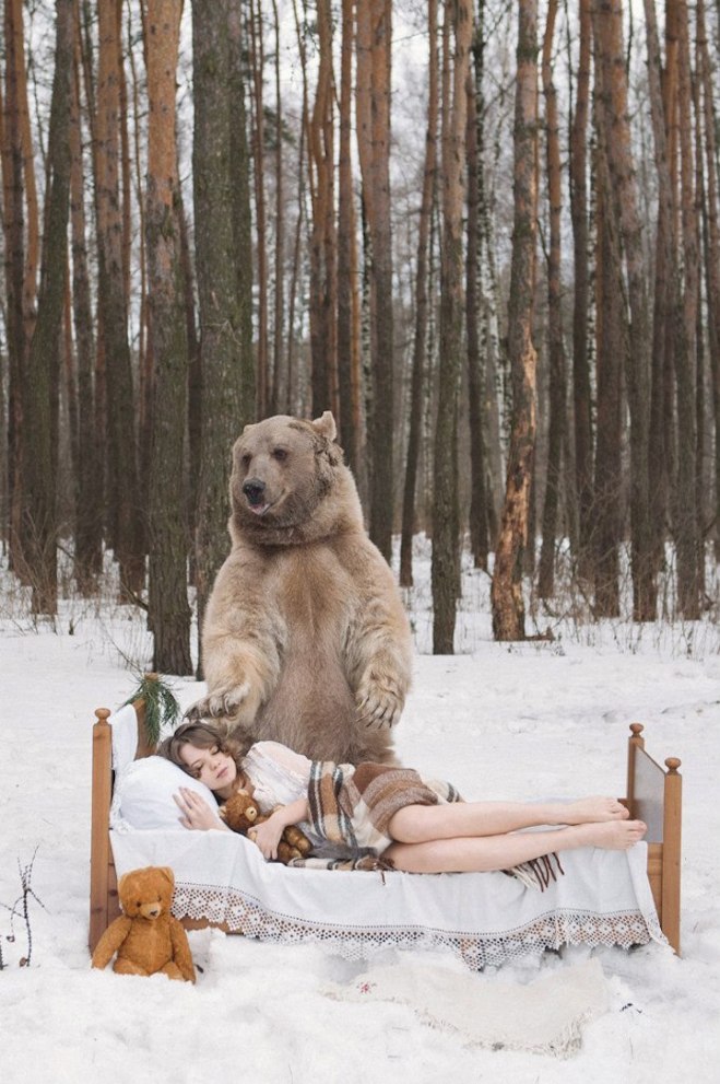 giant brown bear and model by Olga Barantseva