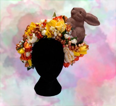 Does Mom like hats? Then how about this