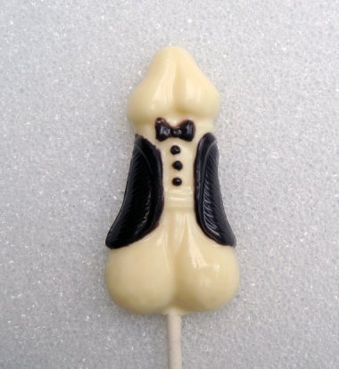 Well, at least it's dressed up. By SinfulSweetsByRachel