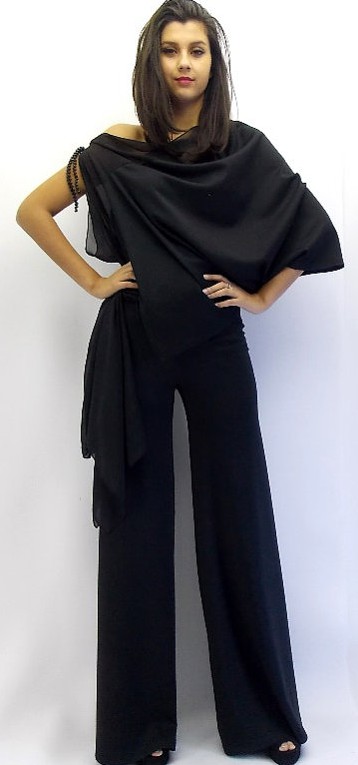 Unlike that penguin-shaped thing, this style looks like it might actually look good on pretty much everyone. By Teyxo