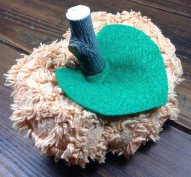 The world's first depressed pumpkin. By FourCreativeSeasons