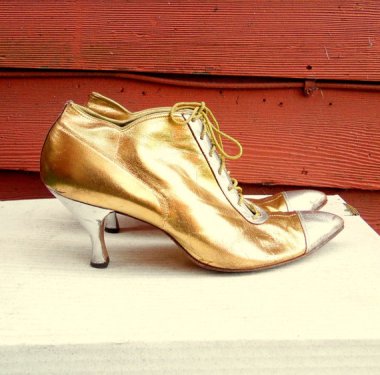 I want to make jokes, but the truth is I would have been willing to commit murder for these in 1985. By EvileEyeVintage