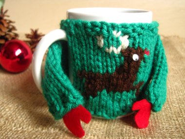 Described as a cute gift for your boyfriend. I'm no expert, but I'll bet if you polled men, they'd hate it. By 3LittlePurls