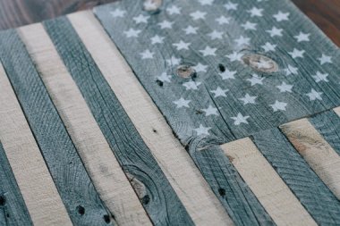 Absolutely stunning flag made of reclaimed wood. By EvergreenGoodsCo