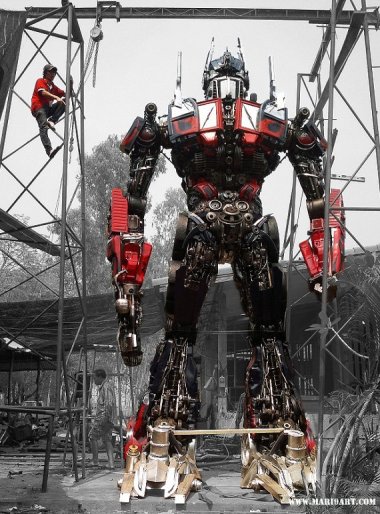 $20,000. If you find yourself in need of a 22-foot-tall robot sculpture, I guess $20K isn't such an outrageous price. And it ships from Thailand for just $0.10!