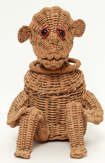 This is a purse. A PURSE.