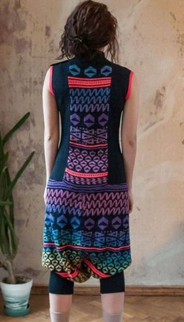 Let's review: sleeveless, "super thick" wool, weird leg armholes. What is this for?