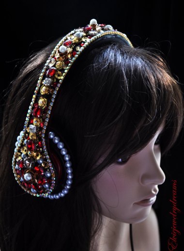 Nothing says cool like plastic pearls hot glued to your headphones.