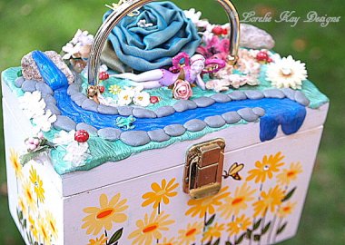 That's one way to keep bullies from stealing your kid's lunch.